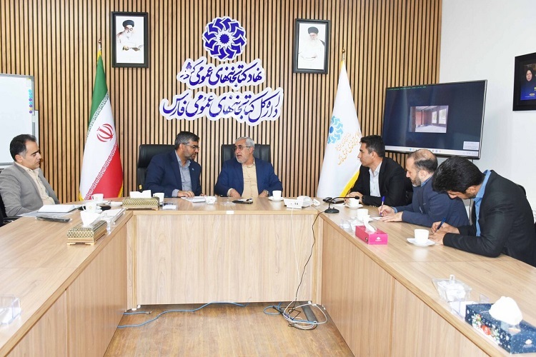 دیدار مدیرکل کتابخانه های عمومی فارس با نماینده ممسنی و رستم، شیراز