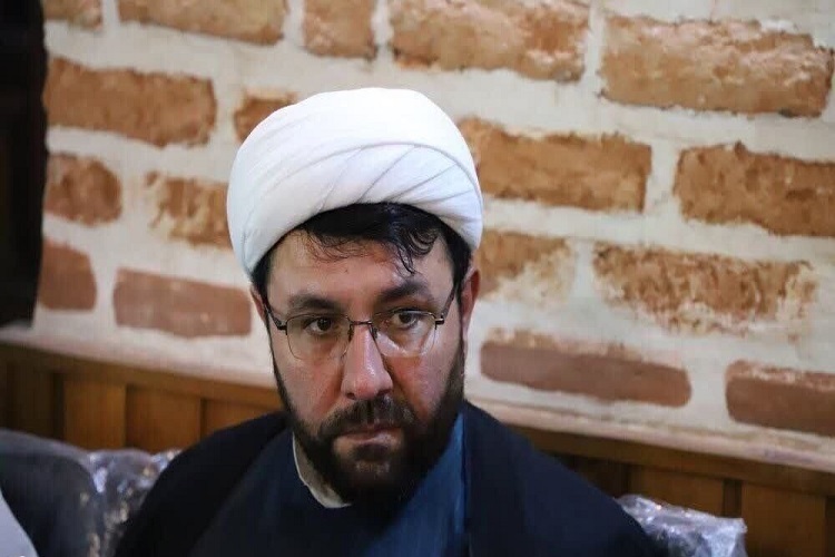حجت‌الاسلام ممی‌زاده، رئیس سازمان بسیج اساتید، طلاب و روحانیون سپاه عاشورا