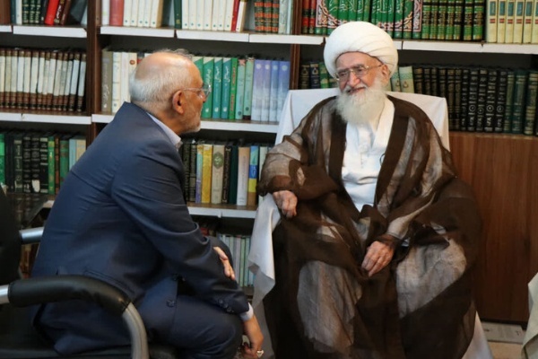 آیت‌الله نوری همدانی و حاجی میرزایی