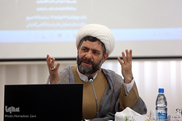 حجت‌الاسلام والمسلمین مهدی ایمانی‌مقدم، رئیس نهاد نمایندگی مقام معظم رهبری در دانشگاه‌های خراسان رضوی