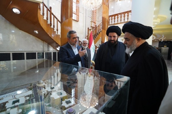 تأکید مسجد جمکران و دانشگاه جامعه‌الاسلامیه عراق بر گسترش همکاری‌های علمی و فرهنگی