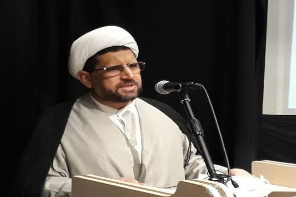 حجت‌الاسلام روح‌الدین دریکوند، رئیس شورای هیئت‌های مذهبی کشور