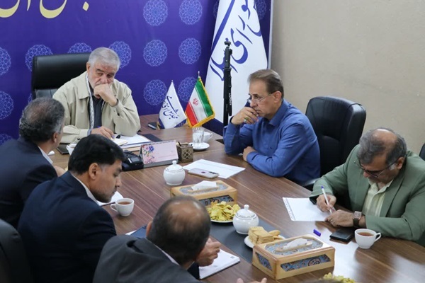 نشست روسای دانشگاه های یزد با نماینده مردم در مجلس نشست روسای دانشگاه های یزد با نماینده مردم در مجلس