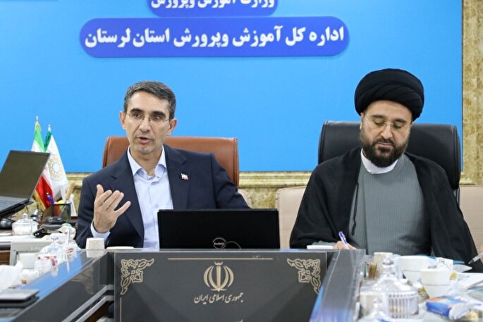 هویت‌سازی؛ اولویت اصلی در جبهه مشترک حوزه و مدرسه
