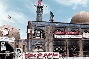 هدف دشمن با پای کار بودن مردم محقق نشد