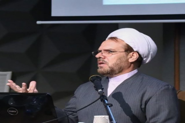 حجت‌الاسلام والمسلمین علی‌احمد پناهی، دانشیار گروه روانشناسی پژوهشگاه حوزه و دانشگاه