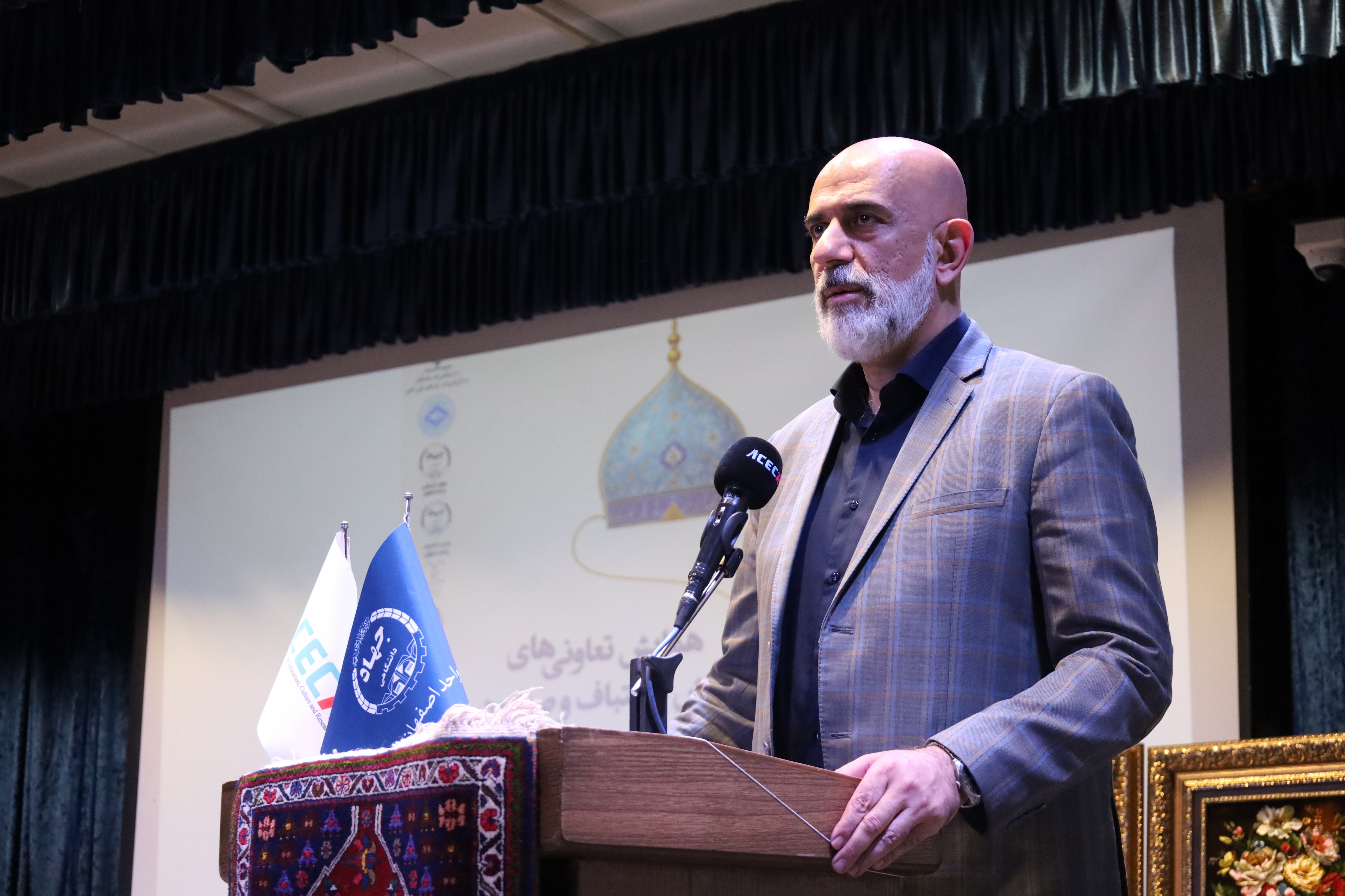 کوروش خسروی، معاون هماهنگی امور اقتصادی استانداری اصفهان