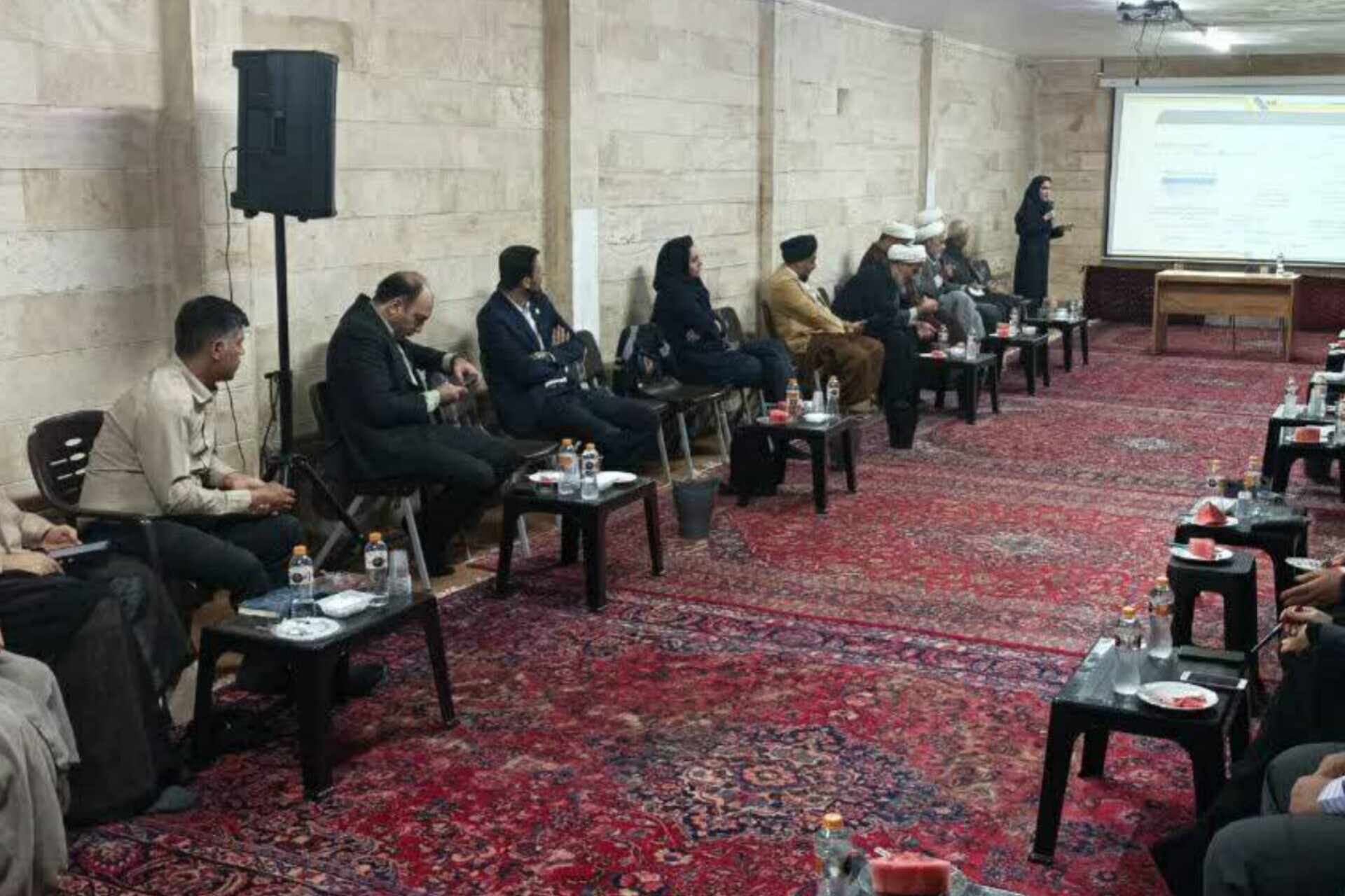 ضرورت هم افزایی دستگاه‌های دولتی و مساجد برای اصلاح الگوی مصرف