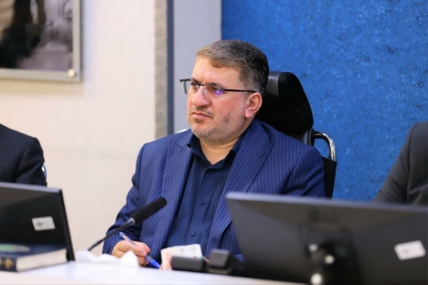 اصفهان در مسیر قطب انرژی‌های تجدیدپذیر؛ برنامه تولید هزار مگاوات برق خورشیدی