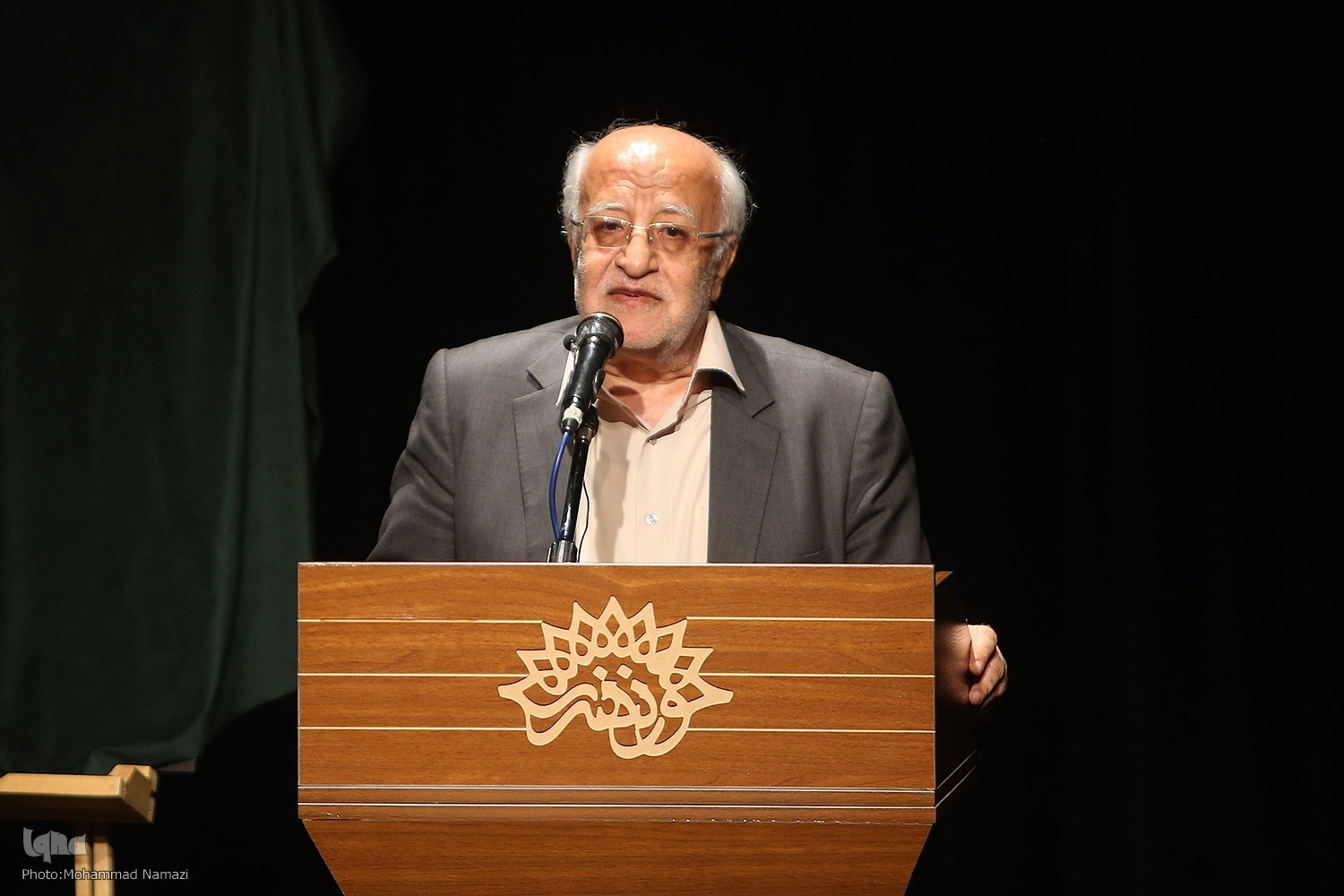 «هُدیً للناس» بودن، ترجمه قرآن را اجتناب‌ناپذیر می‌کند