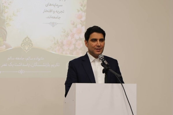 آرش زره تن لهونی استاندار کردستان آرش زره تن لهونی استاندار کردستان