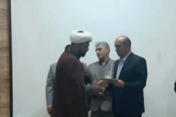 درخشش کمیته امداد مناطق یک و دو خرم‌آباد خلق ۲۰۰۰ فرصت شغلی جدید