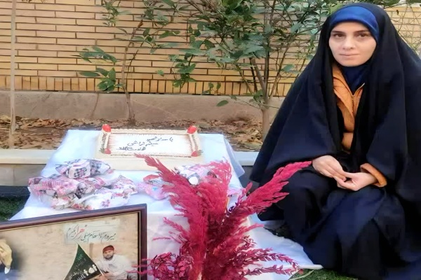 خانم رجایی