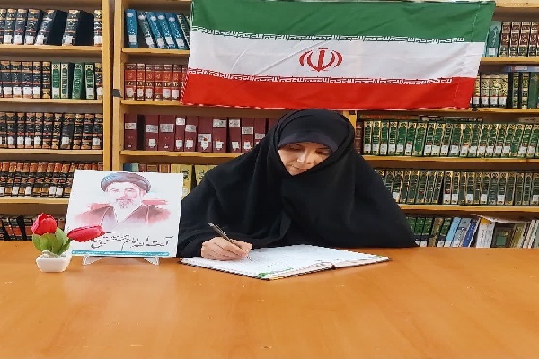 لیلا صالحی، معاون پژوهش مدرسه علمیه ثامن‌الحجج (علیه‌السلام) پارس‌آباد