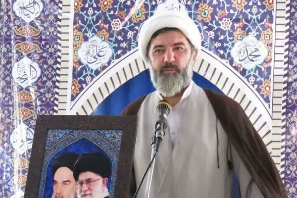 حجت الاسلام قریب بلوک امام جمعه دیباج حجت الاسلام قریب بلوک امام جمعه دیباج