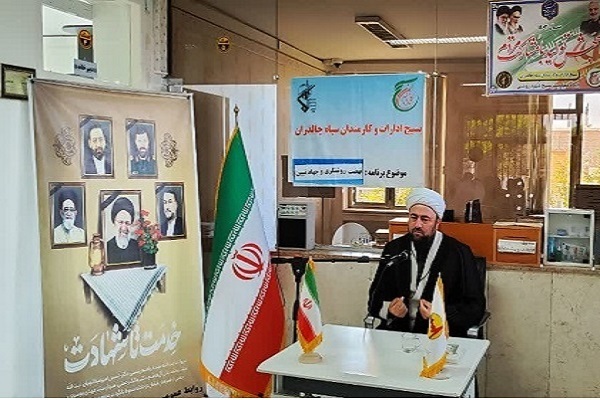 حجت‌الاسلام محمد قنبری‌بارونی، مسئول دفتر نمایندگی ولی‌فقیه در سپاه چالدران