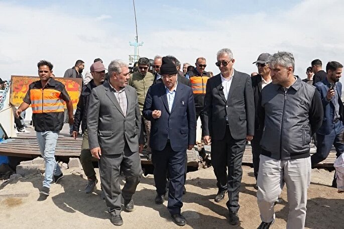 استاندار آذربایجان‌غربی از پل میانگذر شهید کلانتری ارومیه بازدید کرد