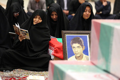 دیدار با شهید محمدرضا طبایی پس از 33 سال انتظار/شیراز