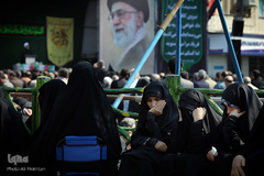 تجمع عزاداران عاشورای فاطمی در میدان هفت تیر