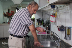 اماده شدن برای نماز ظهر