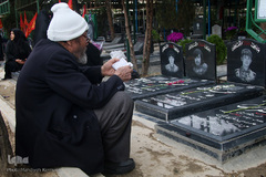 آخرین پنجشنبه سال در کنار شهیدان مدافع حرم