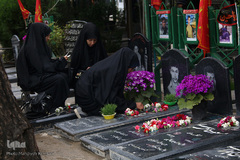 آخرین پنجشنبه سال در کنار شهیدان مدافع حرم