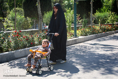 ورود بانوان به محل برگزاری نماز