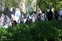 حضور اقشار مختلف بانوان در نمازروز جمعه