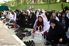 حضور اقشار مختلف بانوان در نمازروز جمعه