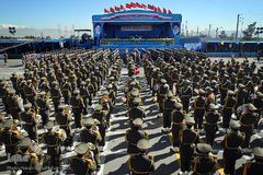 مراسم رژه روز ارتش