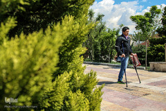 بعد از اتمام کار و رفتن به سوی سرویس و سوار شدن 