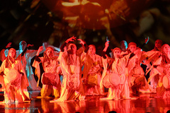 نمایش «بازار عاشقان» 