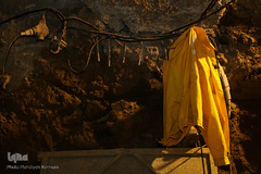 رزق حلال در زیر زمین