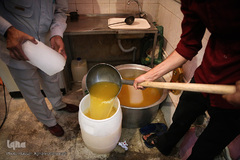 سفره افطار کریم اهل‌بیت(ع)در کوچه پس کوچه‌های جنوب تهران