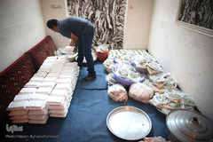 سفره افطار کریم اهل‌بیت(ع)در کوچه پس کوچه‌های جنوب تهران