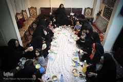سفره افطار کریم اهل‌بیت(ع)در کوچه پس کوچه‌های جنوب تهران