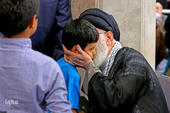 دیدار خانواده‌های شهدای هفتم تیر و مدافع حرم با رهبر انقلاب
