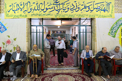  آیین جزء خواني قرآن کریم عربهای مقیم دولت آباد ری