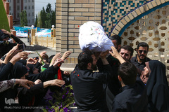 تشییع شهید گمنام در سوهانک تهران