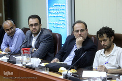 نشست نقد و بررسی کتاب «توحیدگرایی و صلح»