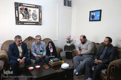 فاطمه دختر شهید قرآنی مدافع حرم «مصطفی صدرزاده»