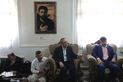 دیدار نمایندگان جامعه قرآنی با خانواده شهید مدافع حرم «مصطفی صدرزاده»