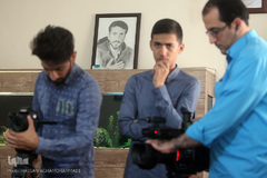 دیدار نمایندگان جامعه قرآنی با خانواده شهید مدافع حرم «مصطفی صدرزاده»