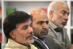  رونمایی از کتاب «به روایت همت»