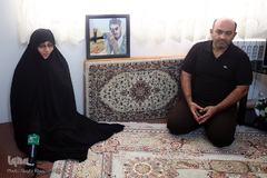 دیدار نمایندگان جامعه قرآنی با خانواده شهید مدافع حرم «احمد اعطایی»