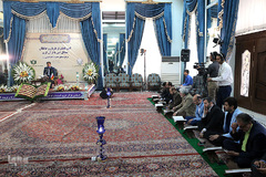 آئین تجلیل از حافظان و قاریان محافل انس با قرآن حرم مطهر امام خمینی(ره)