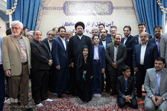 آئین تجلیل از حافظان و قاریان محافل انس با قرآن حرم مطهر امام خمینی(ره)