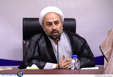 رونمایی از کتاب "سه راه سرگردان" نوشته‌ی رضا رسولی