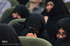 افتتاحیه نمایشگاه لاله های سفید