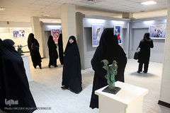 افتتاحیه نمایشگاه لاله های سفید